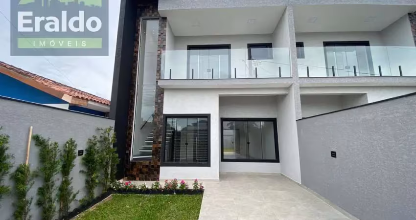 Sobrado em Balneário Canoas - Pontal do Paraná, PR
