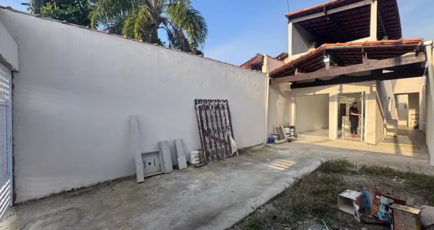 Casa para venda, itanhaém / sp- lado praia, 400 m² do mar