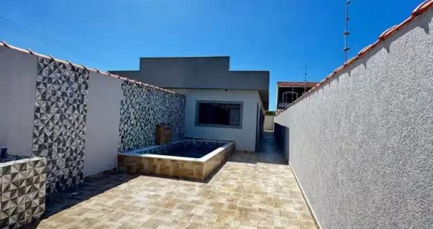 Casa para venda, itanhaém / sp-  lado praia, com piscina e área gourmet