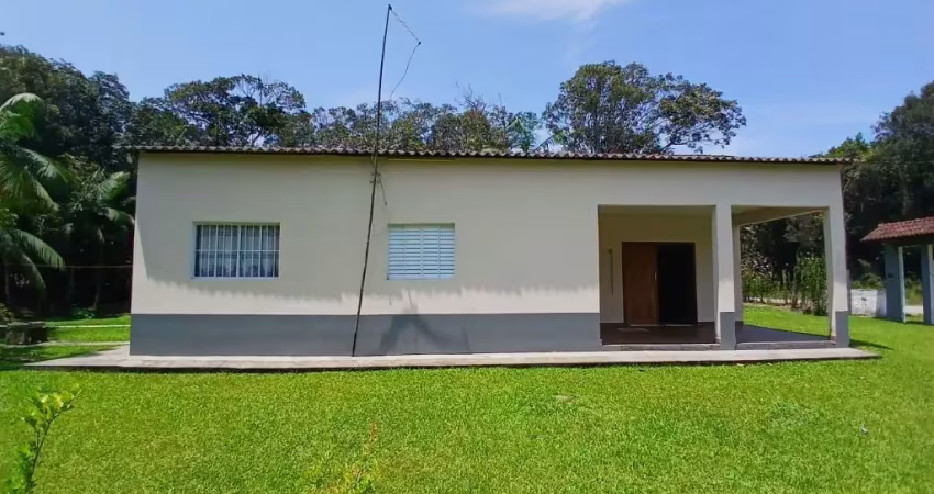 Chácara / sítio com 2 quartos à venda na Avenida Marginal, 11464, Balneário Gaivota, Itanhaém