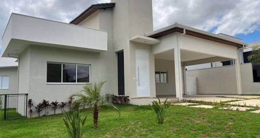 Casa no Condomínio Palmeiras Imperiais em Salto/SP com 3 Suítes