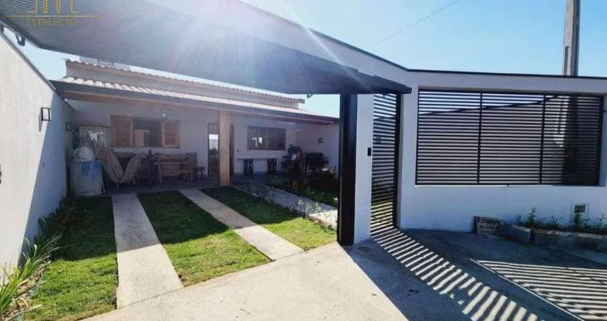 Belíssima Casa no Novo São Pedro com 1 Suíte e 2 Vagas