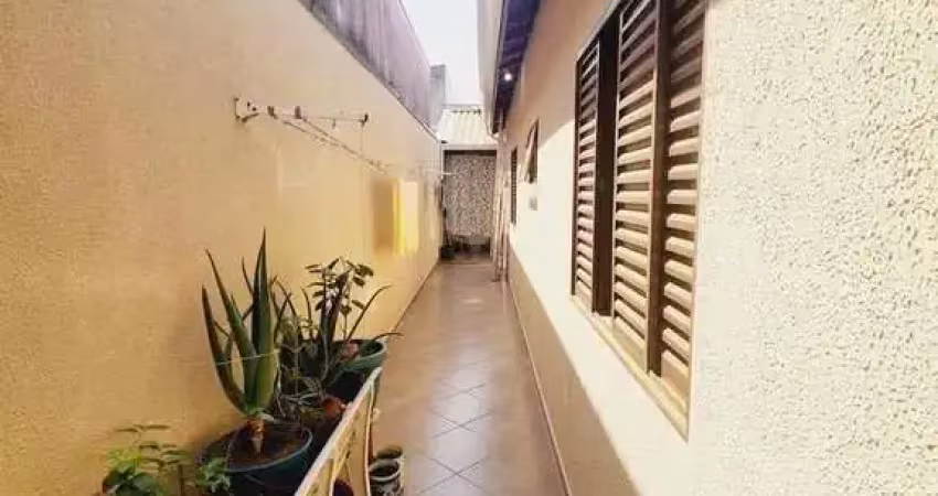 Casa à venda no Salto Ville com 2 Quartos e Churrasqueira
