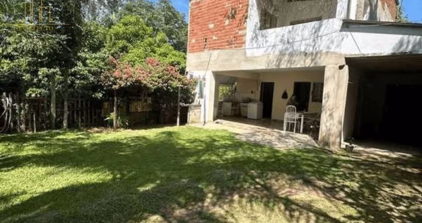 Chácara / sítio à venda na Zona Rural com 3 quartos!