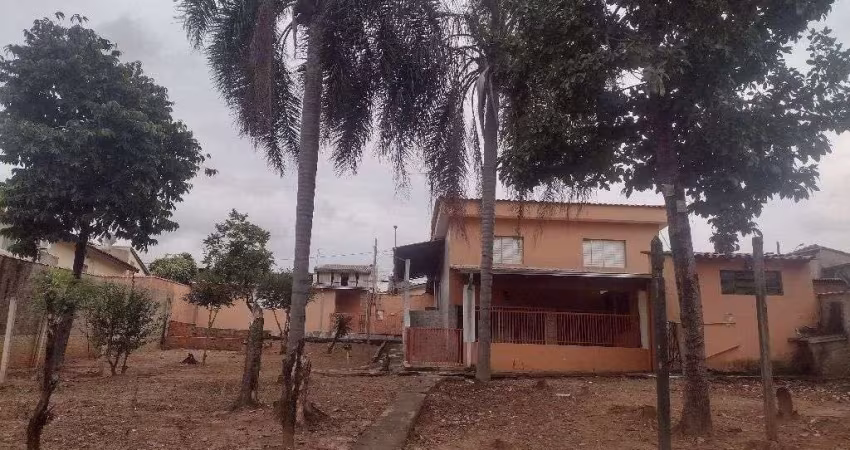 Linda Chácara à Venda - Jardim Bandeirantes, Salto/SP