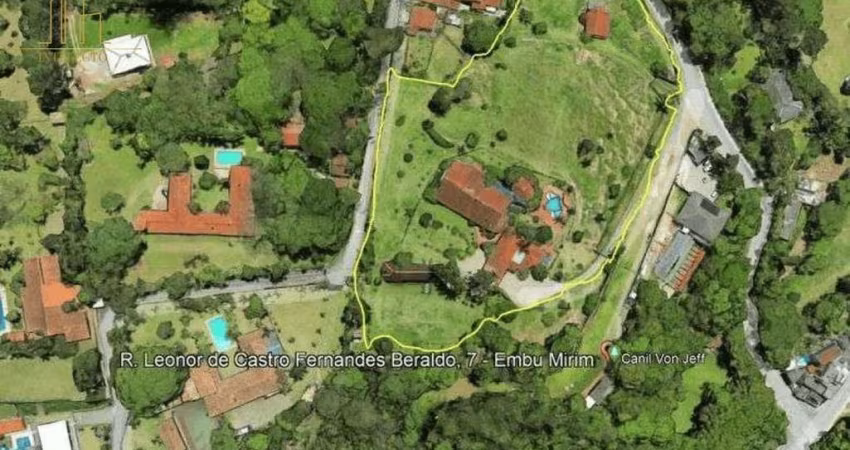 Terreno à venda na Área Rural de Itapecerica da Serra!