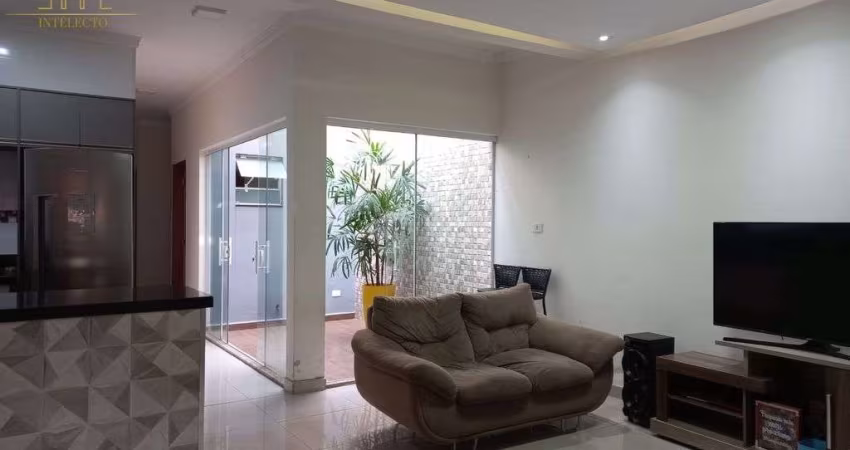 Oportunidade! Casa com 3 Quartos (1 Suíte) + Área Gourmet Completa