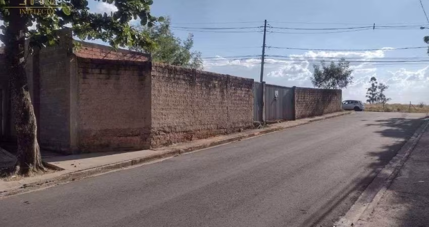Terreno Comercial de Esquina no Jardim Guarúa– 773 m²