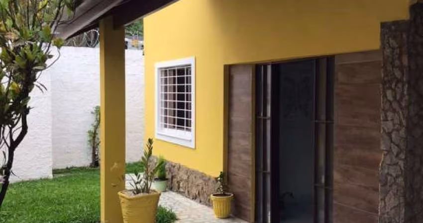 Casa 05 quartos à Venda - Prainha e Martim de Sá - Caraguatatuba/SP