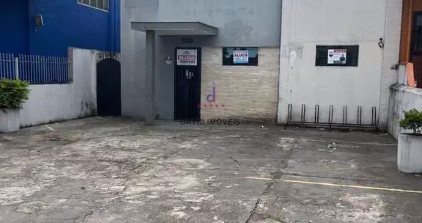 Prédio com 9 salas para alugar na Avenida Presidente Castelo Branco, 109, Sumaré, Caraguatatuba