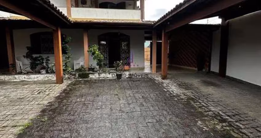 Casa com 6 quartos à venda na Avenida Lucas Nogueira Garcês, 83, Sumaré, Caraguatatuba