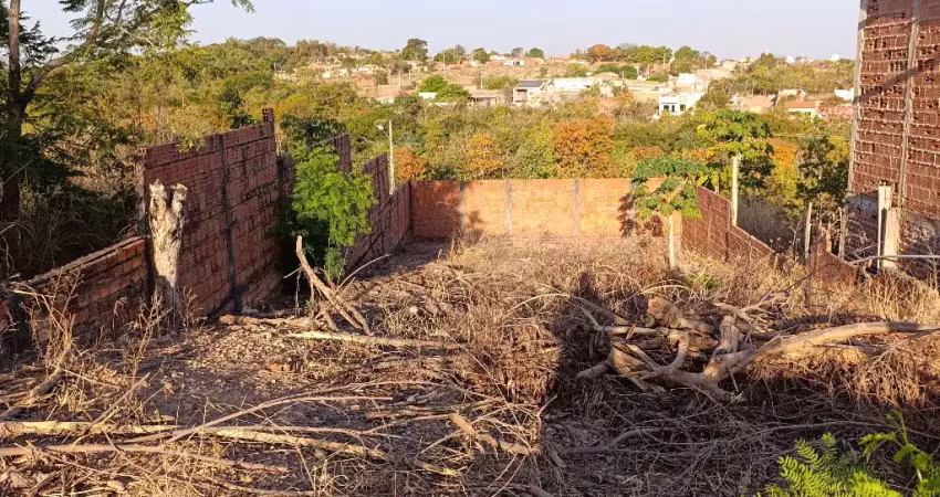 Terreno à venda na Rua 5, 15, Parque Residencial Tropical Ville, Cuiabá