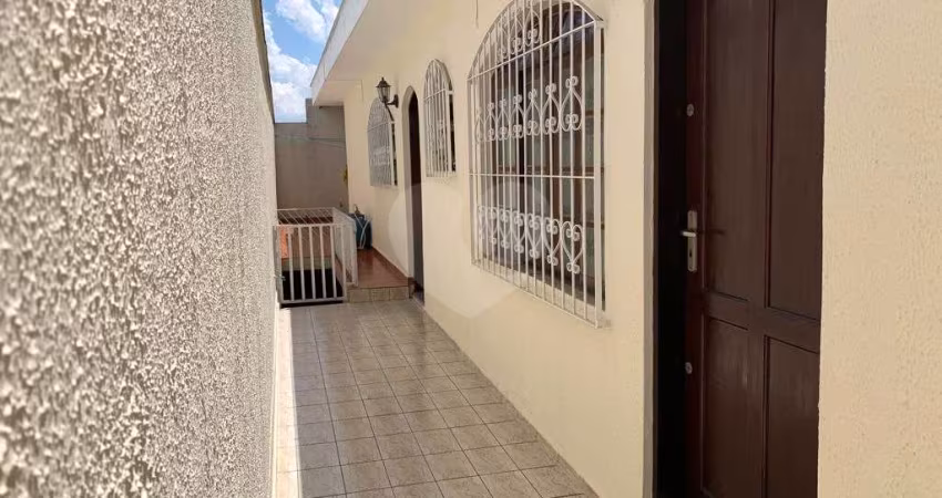 Casa com 3 quartos à venda em Jardim Das Carmelitas - SP