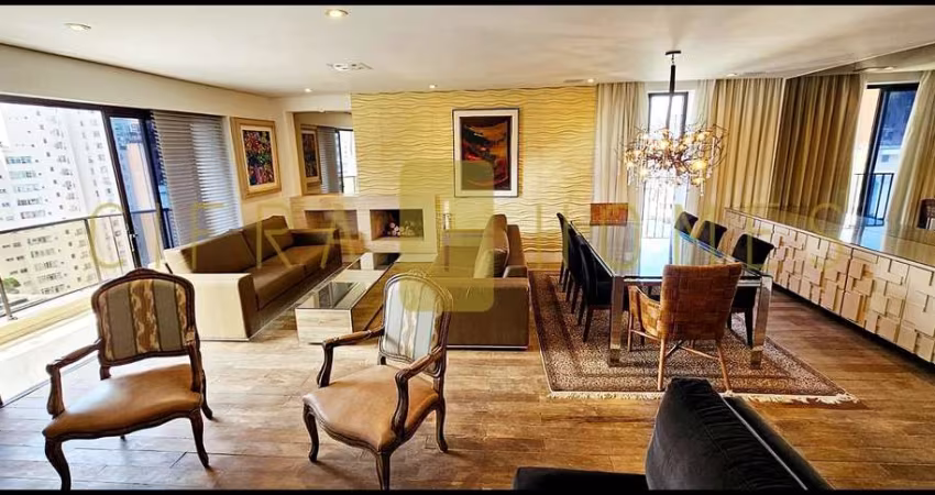 Apartamento à venda, luxuoso e sofisticado, mobiliado, com 235 m², 3 suítes (sendo 1 master), 3 vag
