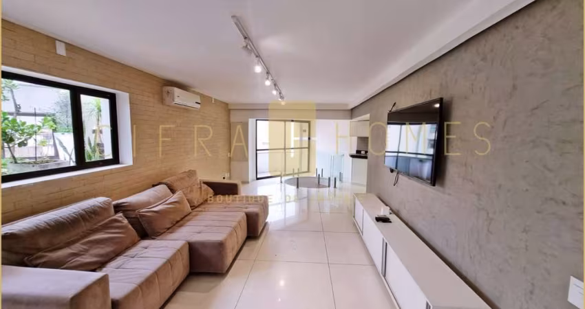 Luxuosa Cobertura Duplex com 4 Suítes, Terraço com Piscina e Churrasqueira no Jardim Paulista