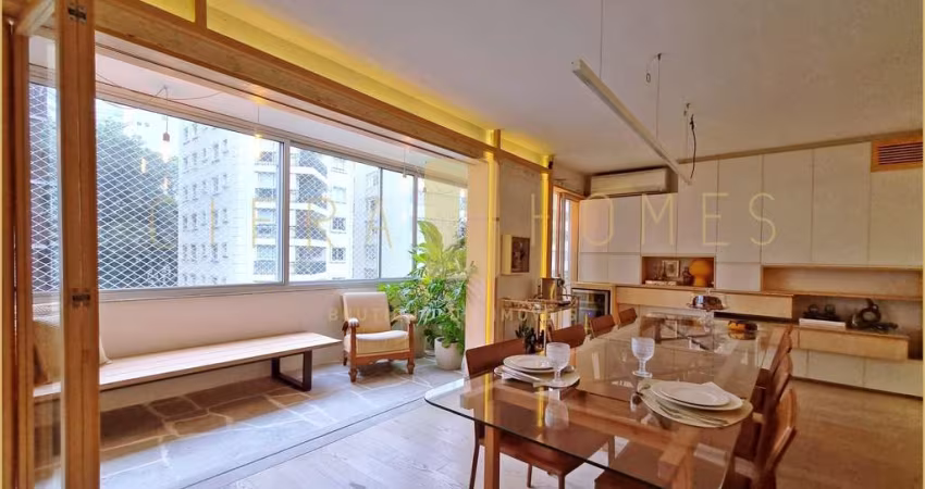Apartamento premiado com 3 suítes, varanda verde e design exclusivo nos Jardins