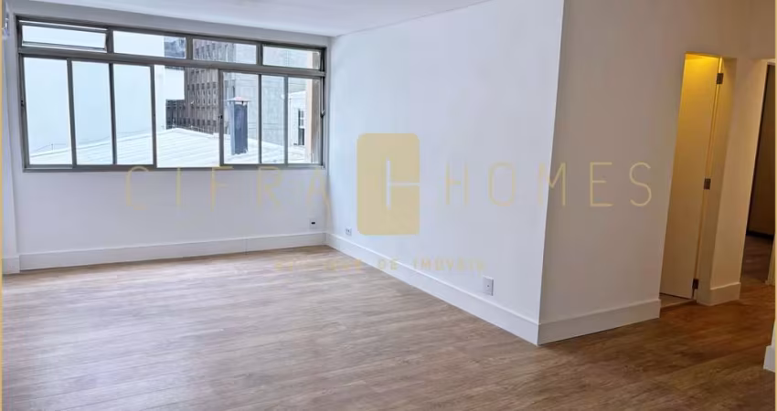 Apartamento à venda, reformado de 100m², 2 dormitórios, suíte, ar-condicionado e piscina nos Jardin