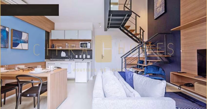 Duplex mobiliado com 2 quartos, varanda, lazer completo e serviços inclusos.