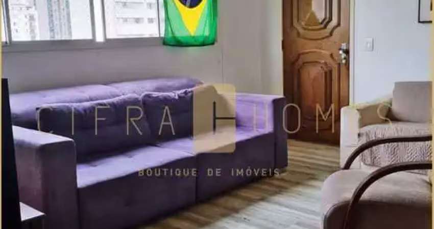 Amplo apartamento para locação, com 3 dormitórios com suíte e dependência completa, 1 vaga no coraç