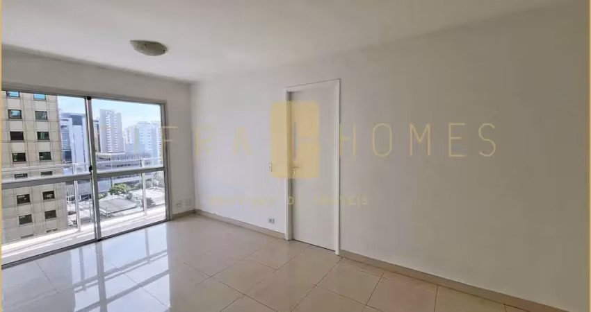 Charmoso apartamento para locação, com 1 Dormitório com Varanda e Lazer Completo em Moema.