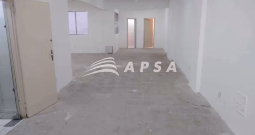 Sala comercial com 1 sala à venda na Rua Mayrink Veiga, Centro, Rio de Janeiro
