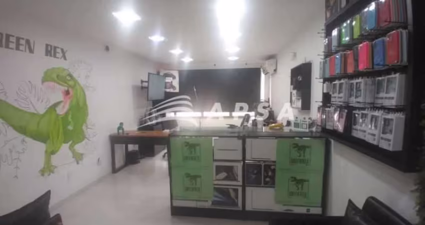 Sala comercial à venda na Avenida Pastor Martin Luther King Jr, Del Castilho, Rio de Janeiro