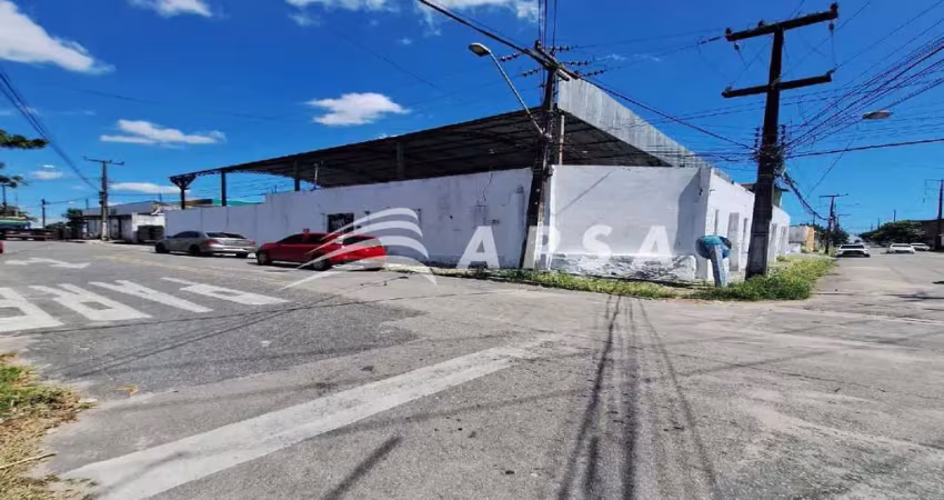 Galpão para locação na aerolândia com 600m²  1 escritório, 1 banheiro, localização estratégica, em á