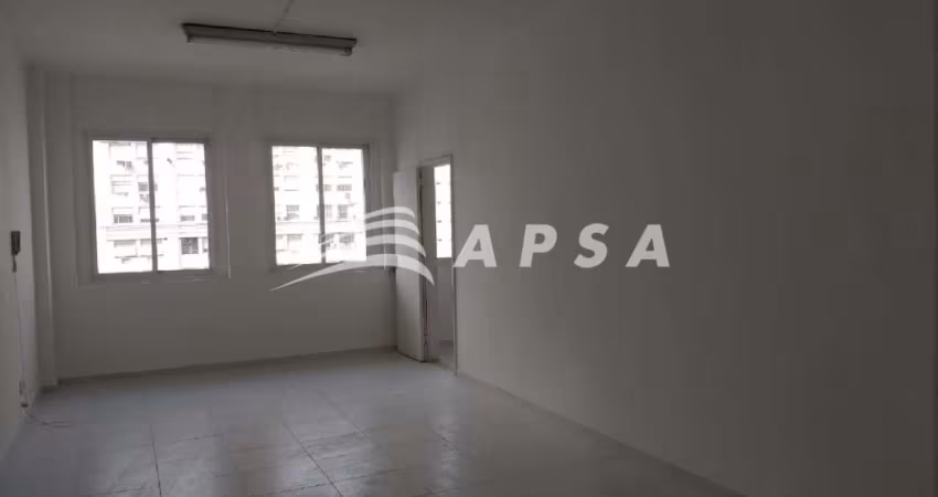 CONJUNTO DE SALAS COMERCIAIS, COM EXCELENTE LOCALIZAÇÃO, FARTO COMÉRCIO E TRANSPORTE, SOL MANHÃ, COM
