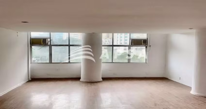 Excelente sala comercial localizado na cinelândia, centro do rio, 52m², sala espaçosa, banheiro soci