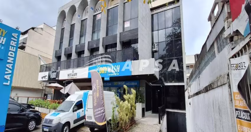 Excelente espaço comercial, na olegário marciel, barra da tijuca para aluguel. com 85m² o imóvel ofe