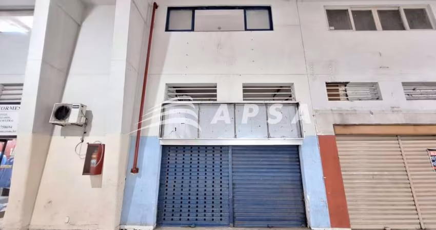ÓTIMA LOJA DE 60 M²: SENDO LOJA DIVIDIDO EM TRÊS ANDARES, COM COPA /COZINHA, JIRAU , BANHEIRO  E EST
