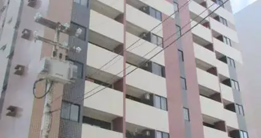 APARTAMENTO BEM LOCALIZADO, PRÓXIMO A PRAIA, COMPOSTO DE VARANDA, SALA COM RACK, WC SOCIAL COM ARMÁR