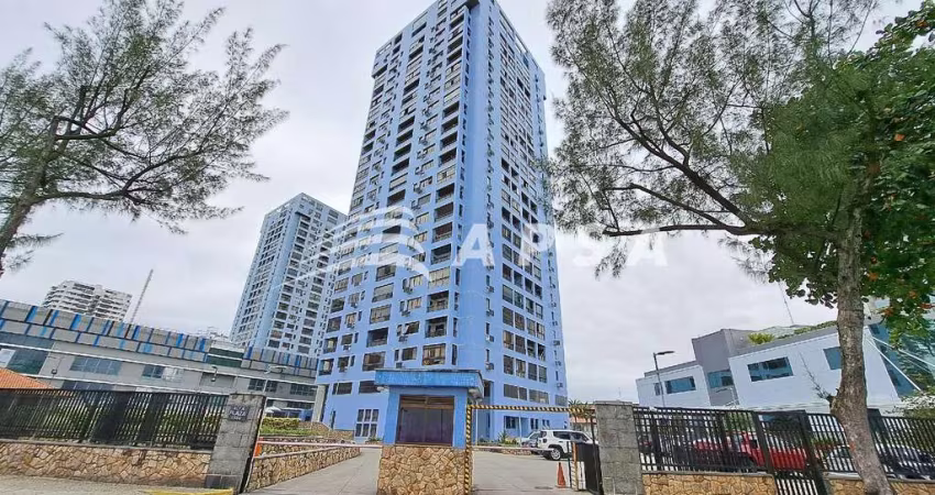 1 MÊS DE ALUGUEL GRÁTIS!* COND. ALFA PLAZA - ÓTIMO APARTAMENTO COM SALA, HALL DE ENTRADA, 02 QUARTOS