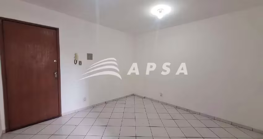 Conjugado na taquara com 28 m², situado no segundo andar de um prédio bem localizado. o imóvel é com
