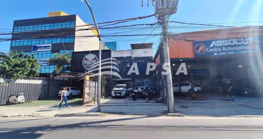 EXCELENTE PRÉDIO COMERCIAL COM 2 SALAS NA ESTRADA DOS BANDEIRANTES NO CORAÇÃO DA TAQUARA, A POUCOS M