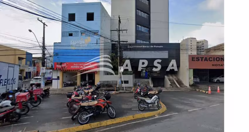 Excelente sala comercial bem localizado no centro composta com banheiro. espaço para diversos segmen