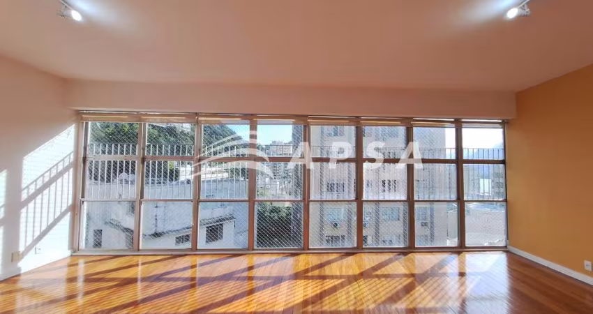 APARTAMENTO 3 QUARTOS COM VISTA PARCIAL DA LAGOA! BELÍSSIMO IMÓVEL DE 125M², COM 3 QUARTOS, SENDO 1