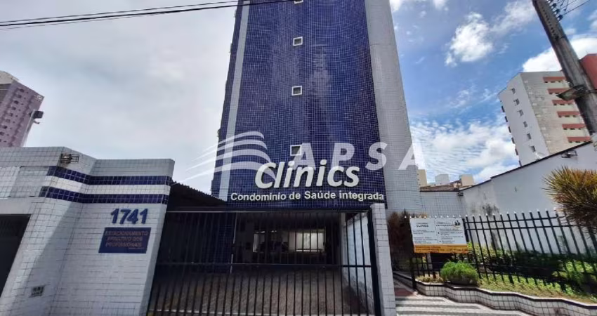 ÓTIMO PARA MONTAR SEU NEGÓCIO.JÁ INCLUSO NO VALOR DO CONDOMÍNIO O CUSTO COM RECEPÇÃO E SECRETÁRIA. E