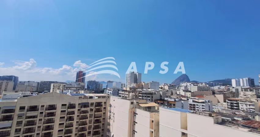 APARTAMENTO EM LARANJEIRAS! COM SALA AMPLA CONVIDA A MOMENTOS DE DESCANSO, A LUZ NATURAL ENTRA PELAS