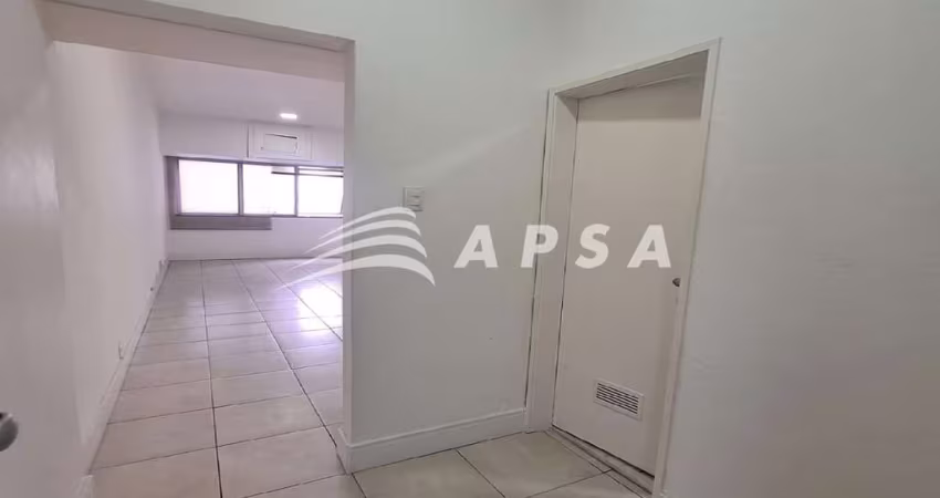 SALA COMERCIAL NO CENTRO DO RIO, ESTA SALA COMERCIAL NA RUA DA QUITANDA É IDEAL PARA QUEM BUSCA PRAT