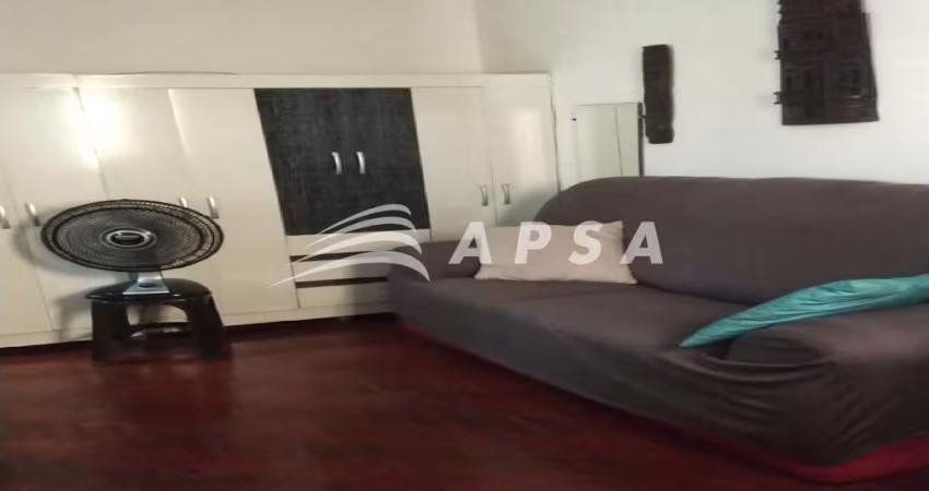 VIVA O ENCANTO E A TRANQUILIDADE DA ILHA DE PAQUETÁ NESTE APARTAMENTO TOTALMENTE MOBILIADO, PRONTO P