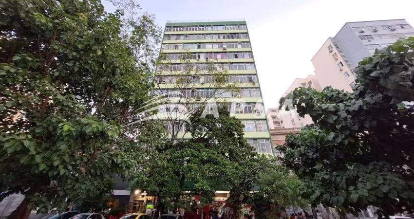 EXCELENTE OPORTUNIDADE APARTAMENTO COM 42 M² COMPOSTO DE SALA, QUARTO, BANHEIRO, COZINHA AMERICANA E