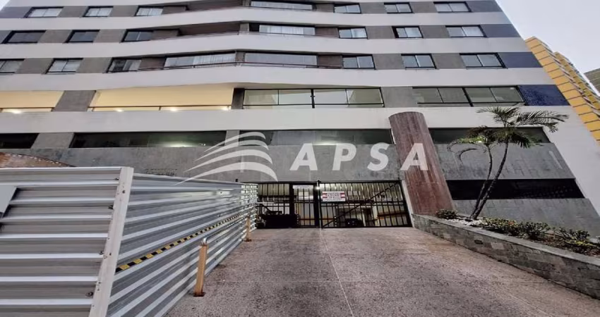 ÓTIMA OPORTUNIDADE NA PITUBA. CONDOMÍNIO ROSSINI. APARTAMENTO MOBILIADO, COM VISTA PARCIAL PARA O MA
