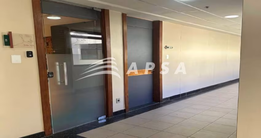 EXCELENTE SALA COMERCIAL PRONTA PARA USO NO CORAÇÃO DA BARRA DA TIJUCA! IDEAL PARA CONSULTÓRIO, CLÍN