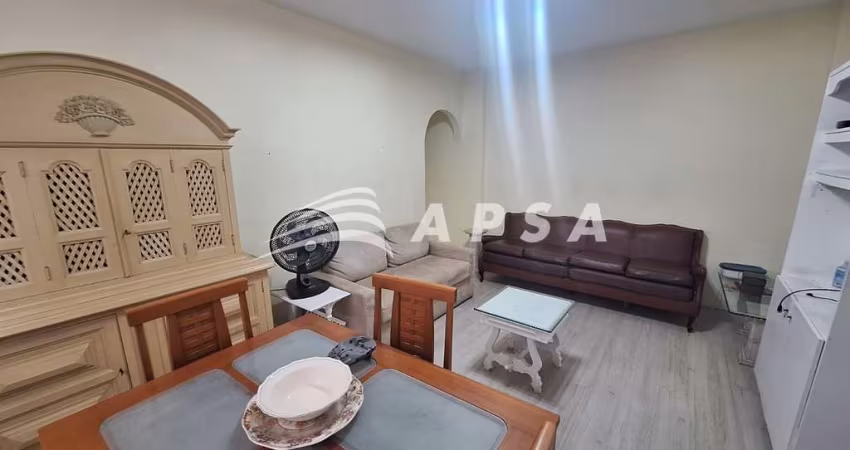 VIVA O MELHOR DE COPACABANA NESTE LINDO APARTAMENTO NA RUA REPÚBLICA DO PERU! DE ESQUINA COM A PRAIA