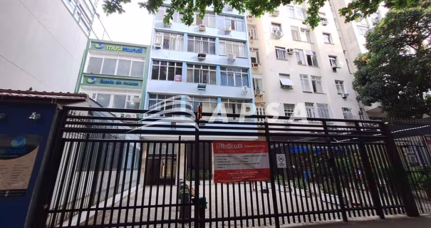 ÓTIMO CONJUGADO, DE FRENTE COM 26 M2, PORTARIA 24 HORAS, PRÓXIMO AO METRÔ. COMPOSTO POR: SALA/QUARTO