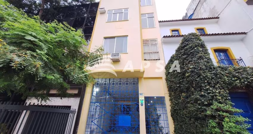 EXCELENTE APARTAMENTO COM 38M² COMPOSTO POR: QUARTO, COZINHA E BANHEIRO, LOCAL DE FACIL ACESSO E LOC