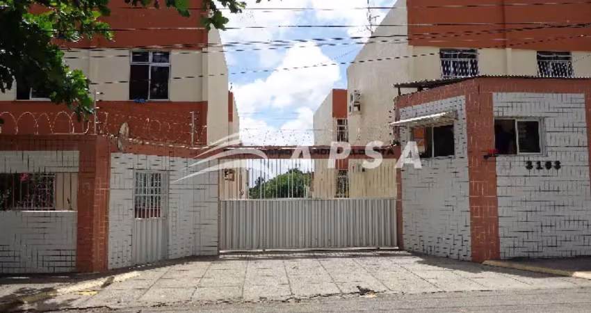 Apartamento com 100 m2, 03 quartos sendo 01 suite, banheiro social, dependência, área de serviço , g