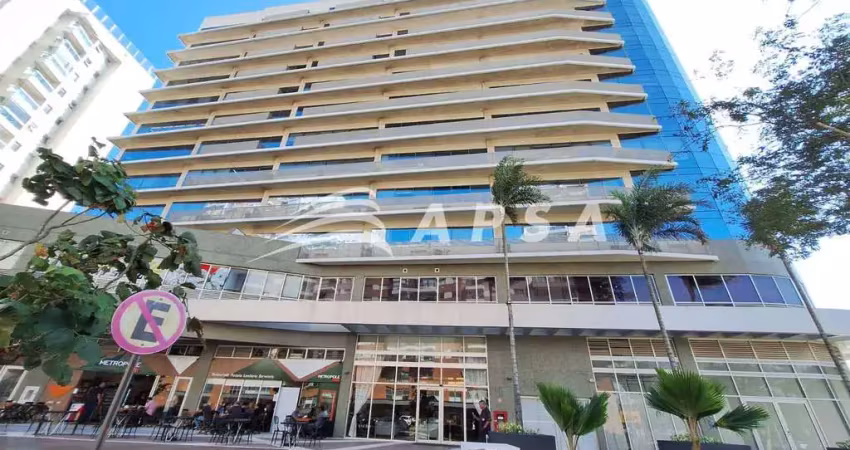 Excelente sala comercial, 36 m2, vista verde, clara e arejada, com banheiro e ar condicionado, excel