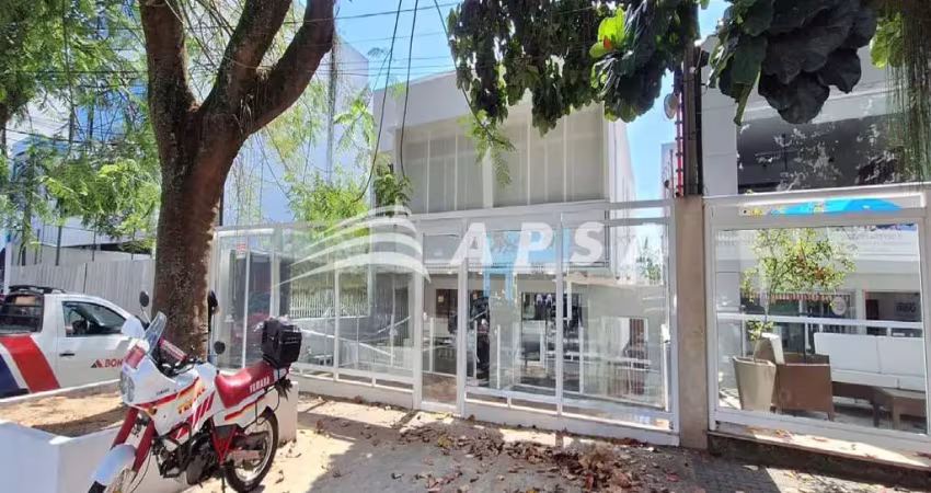 Espaçosa e versátil propriedade disponível para aluguel no jardim guanabara - ilha do governador. co